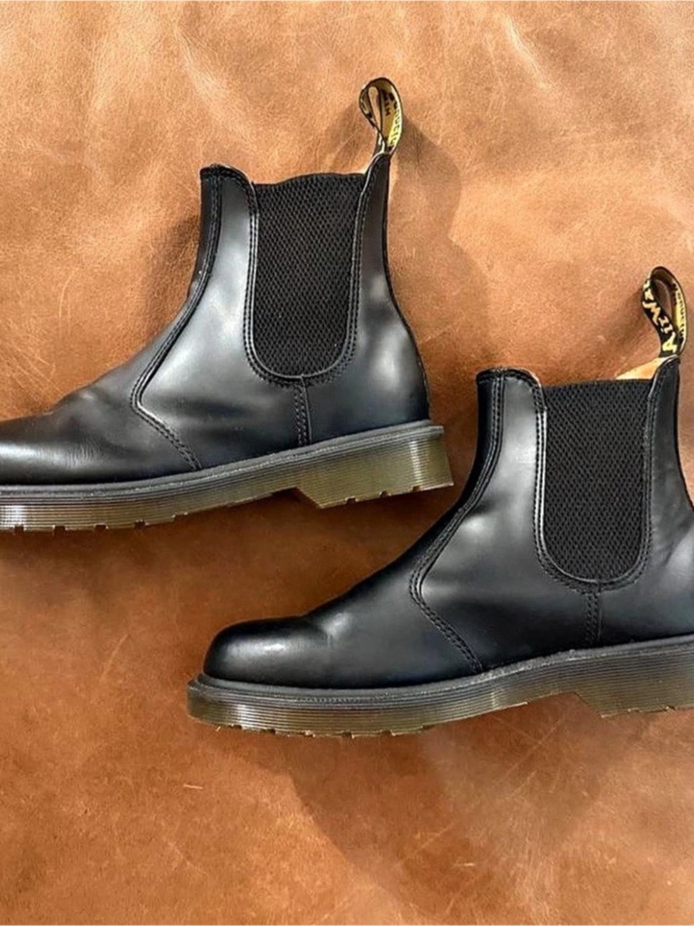 Dr. Martens Chelsea Boots Black Leather